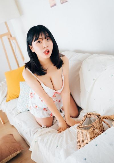 年轻漂亮的表妹4_电影免费国语