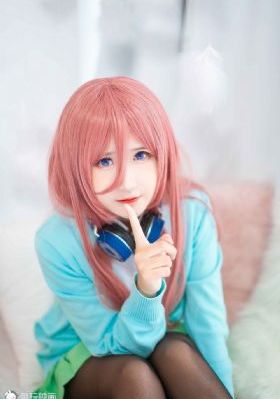 漂亮的保姆免费_BD英语免费观看