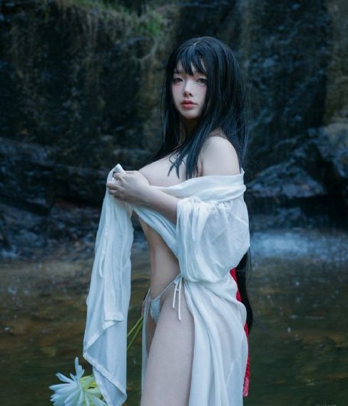 《偷偷》电影完整版免费观看_视频全集